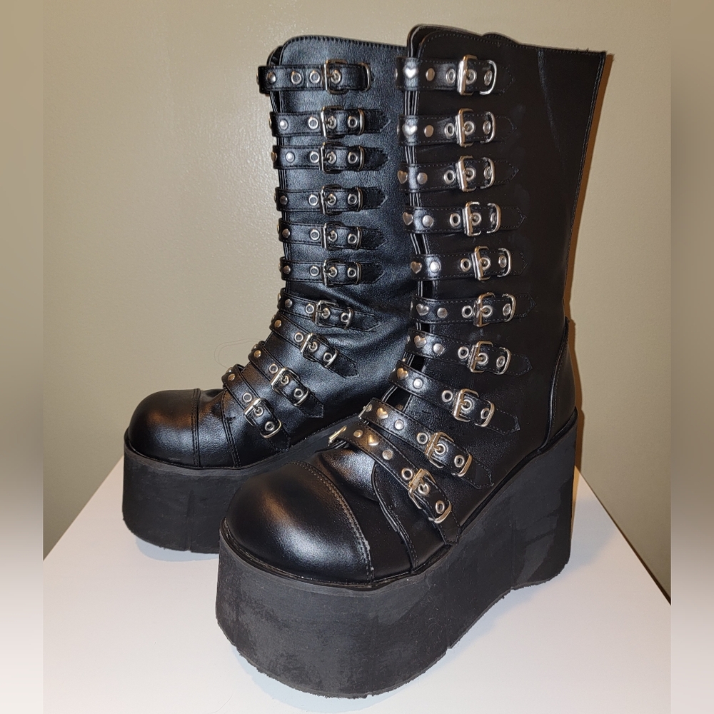 Demonia - Kera 50 Boots Size 10
